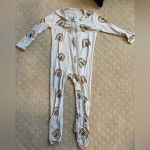 Kyte Rainbow Footie Pajamas - 6-12 months